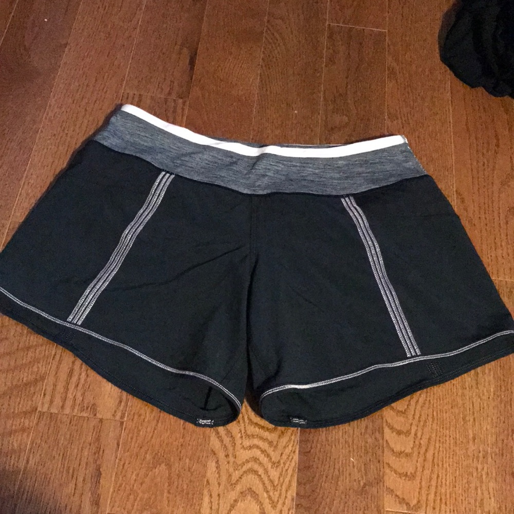 Lululemon active shorts